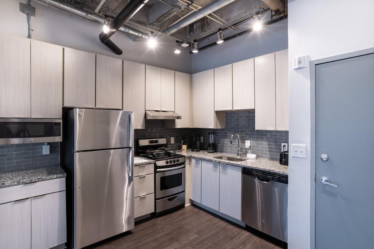 Stylish City Living Apartments With Free Parking In Midtown Atlanta Bagian luar foto